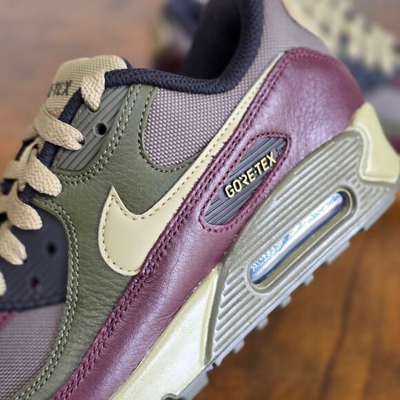 Nike Air Max 90 Gore-Tex Shoes Men's 6 Medium Olive Green Maroon GTX FD5810-200 - Picture 12 of 16